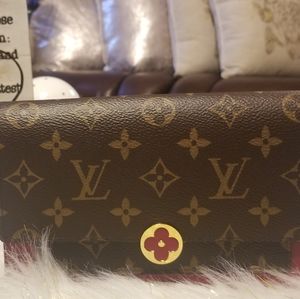Louis Vuitton Messenger Bag